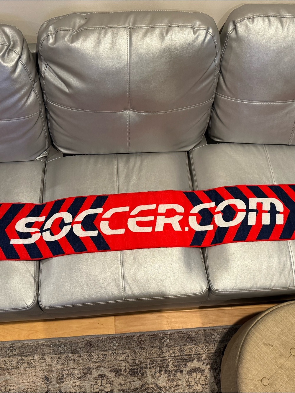 SOCCER.COM/Hi-Wire/USA soccer scarf.